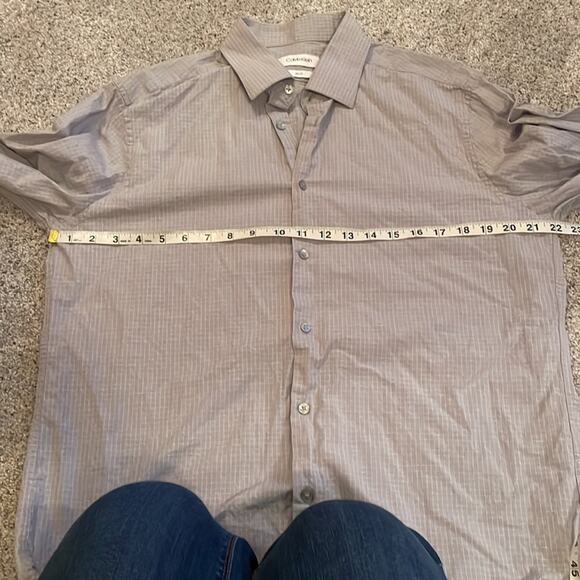 Calvin Klein slim fit gray with white stripe button down size large - Picture 5 of 7